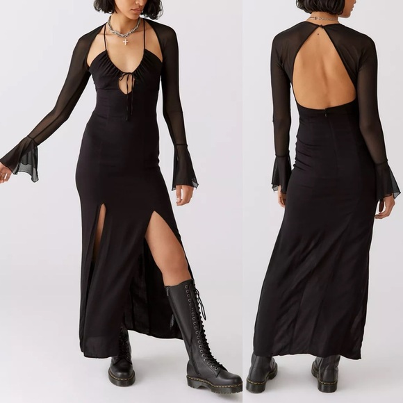 NWT • Urban Outfitters UO Shaina Long Sleeve Cutout Maxi Dress • size Medium - Picture 1 of 3